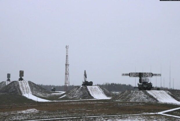 росія стягує сили до кордону білорусі й України: фотодокази