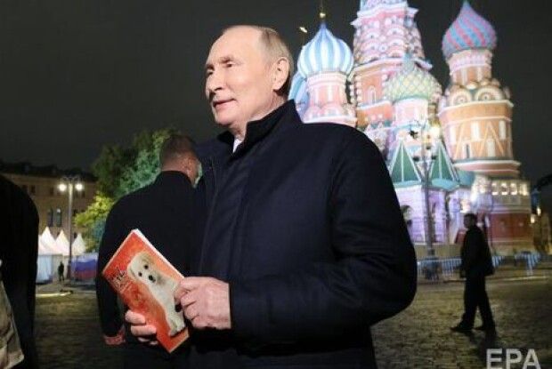 За п'ять хвилин після закінчення наради у бункері Путіна стенограма лежить на столах західних розвідок