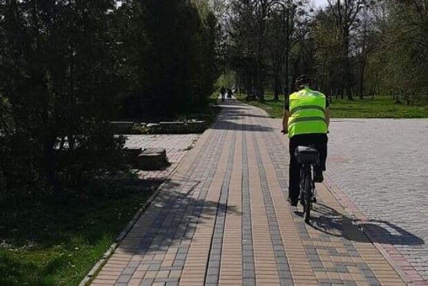 Муніципали осідлали двоколісники