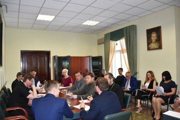 Хто приїде до Луцька на молитовний сніданок