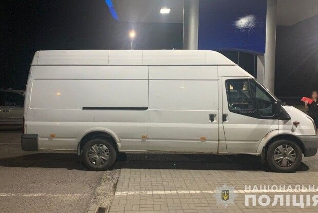 На Волині із двору будинку викрали автомобіль