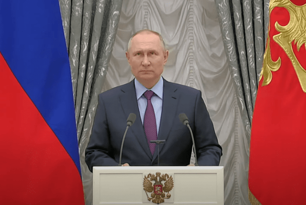путін може 9 травня оголосити про визнання ОРДЛО частиною росії, – Денисенко