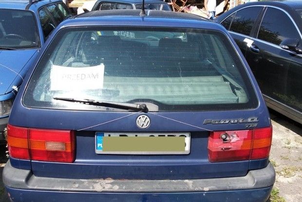 Волинянин ввозив автівки за підробленими документами