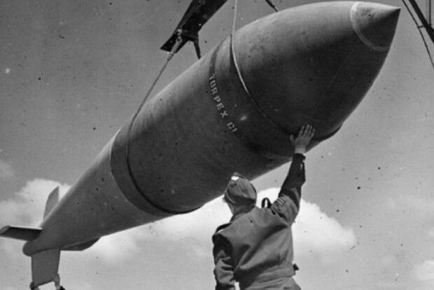 Підірвали найбільшу бомбу часів ІІ світової війни (Відео)