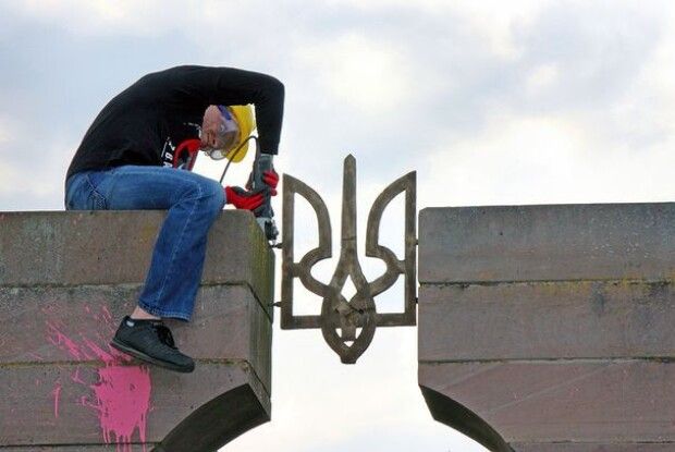 Польська сторона відбудує пам’ятник УПА в Грушовичах