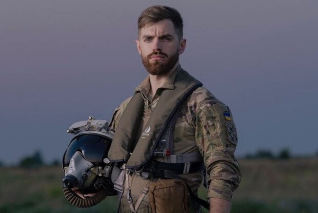 Шок: ДБР провело обшуки у квартирі загиблого Героя України пілота «Джуса»