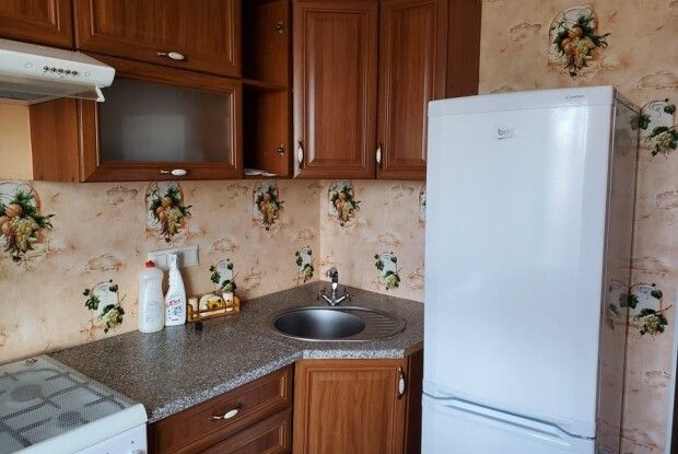 Показали квартиру, яку подарували хлопцеві-сироті з Володимира (Фото)
