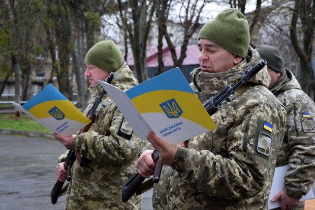 У Луцьку новобранці прикордонної служби склали військову присягу