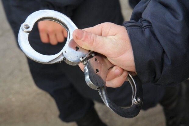 В обласному центрі Волині зловмисник вирвав з рук 82-річної пенсіонерки 36 000 гривень