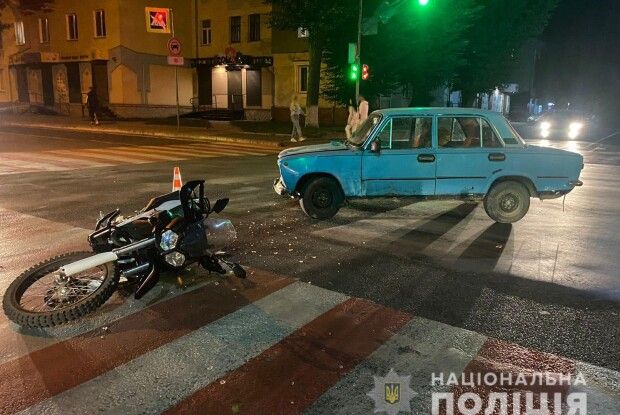 У Нововолинську легковик збив мотоцикліста (Фото)