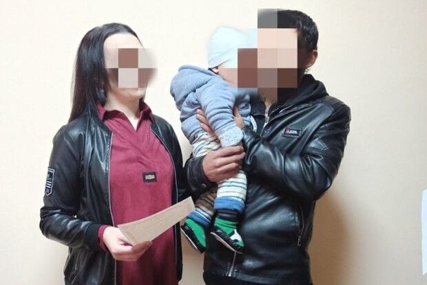 Жінка, яка народила в Луцькому сізо дитину, вийшла заміж. Сина забере тато