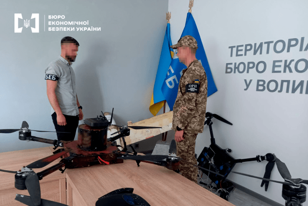 Волинські прикордонники отримали «контрабандні» безпілотники (Фото)