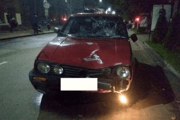 На Рівненщині п'яний водій влетів у натовп: до в'язниці відправили водія