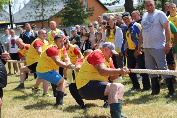 Козацький дух, командний драйв і азарт: на Волині пройшов спортивний фестиваль громад