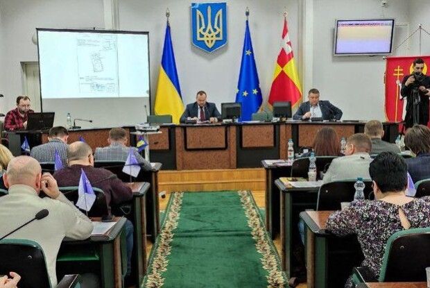 Луцькі обранці дали мільйон гривень на тероборону