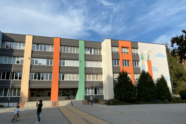 Повідомили скільки луцьких закладів освіти готові до нового навчального року