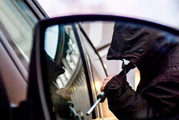 На Волині затримали автомобільного злодія