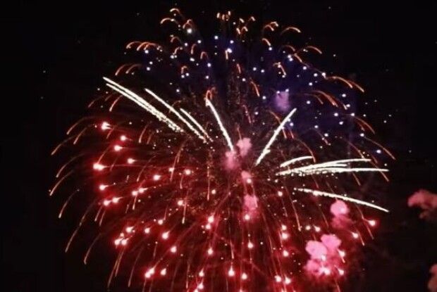 На Рівненщині заборонили феєрверки і поїздки без глушників