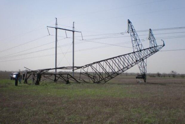 На Волині поліцейські упіймали зловмисників, які розрізали… високовольтну опору