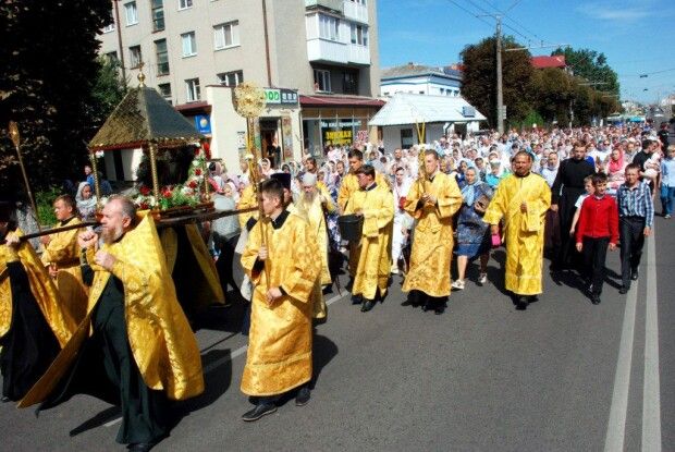 У Луцьку через коронавірус скасували хресний хід 