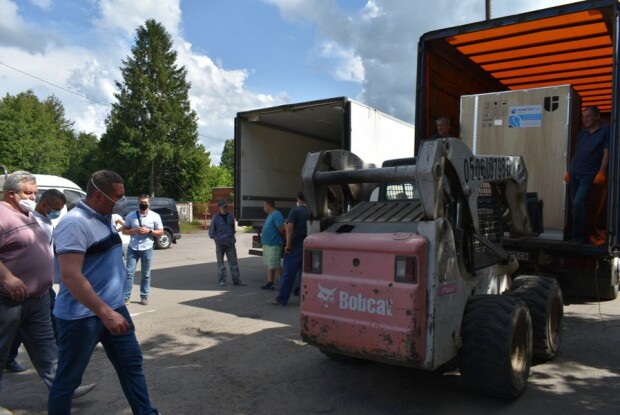 Волинська медикам надійшла чергова благодійна допомога для боротьби з коронавірусом