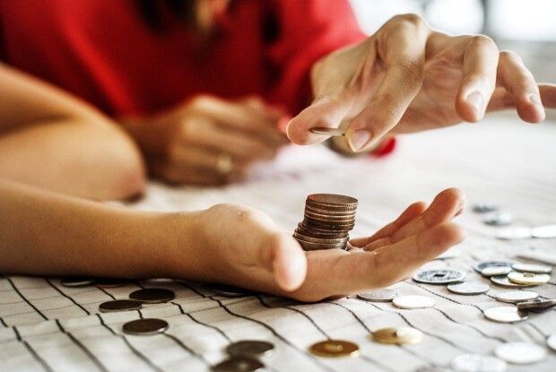 Судили волинянку, яка заборгувала 45 тисяч аліментів сину 