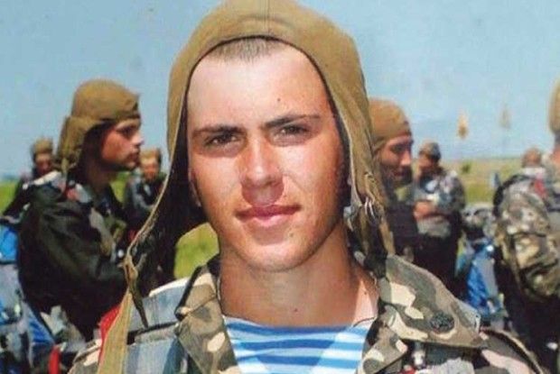 «Уже 4-й рік, як Юра зник під завалами Донецького аеропорту…  Але я ставлю свічку за його здоров’я…»