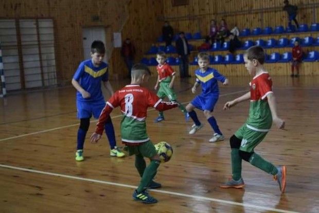 Партнером турніру у Ковелі був фан-клуб «Динамо» (Київ)