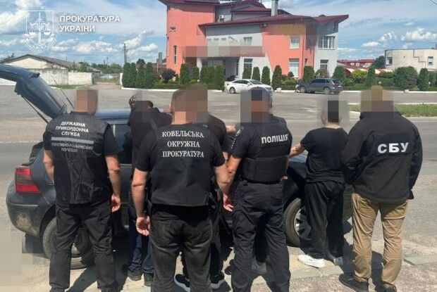 Такса - 5 тисяч доларів: чотирьох волинян підозрюють в переправлянні військовозобов'язаних за кордон