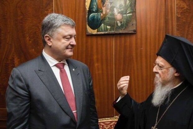 У річницю Об’єднавчого Собору відбулася розмова Петра Порошенка із Вселенським Патріархом Варфоломієм