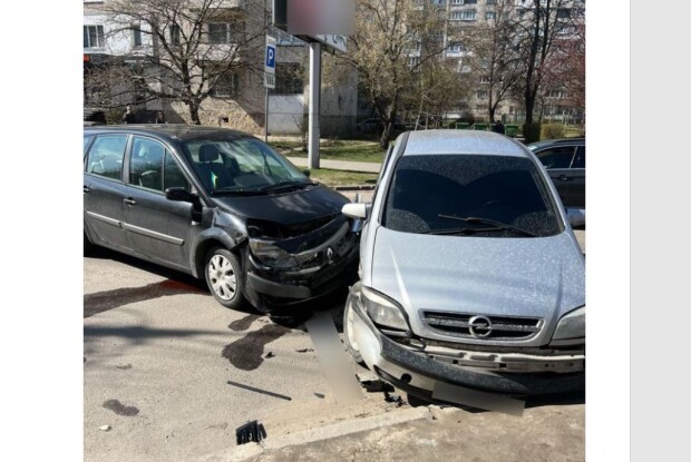 На Волині після скоєння ДТП водій-порушник… знову хильнув