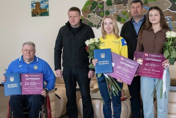На Волині відзначили чемпіонок – Марію Іванчик, Анастасію Алпєєву та їхніх тренерів