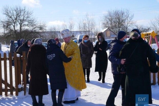 У селі на Волині в церкві, де батюшка вітав Путіна з днем народження, провели першу літургію українською