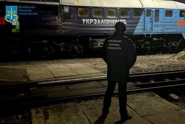 На Волині судять двох залізничників, які намагалися вивезти ухилянта за кордон у тепловозі 