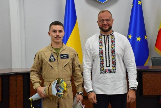 Легендарний пілот KARAYA святкує день народження: Луцьк вітає Героя України