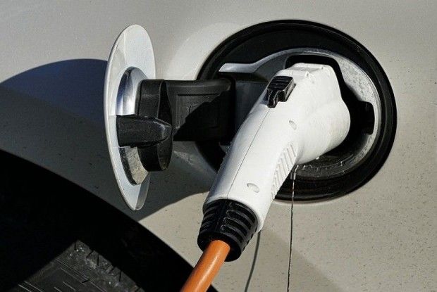 Автобуси без водіїв курсуватимуть загальними дорогами Швеції 