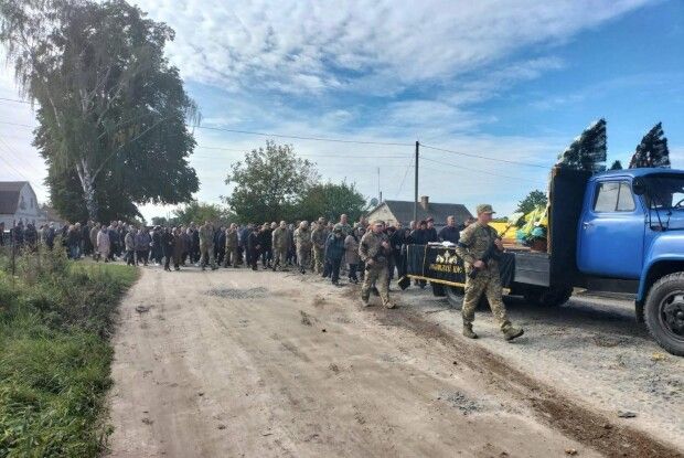 На Волині провели в останню дорогу 46-річного Героя (Фото)