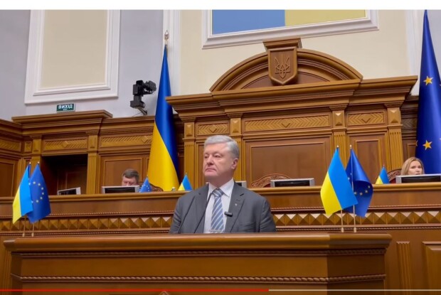 Що сказали Порошенку бійці на передовій, звідки він повернувся о 6-ій ранку (Відео)