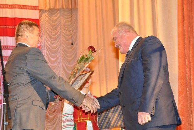 У Камені-Каширському урочисто відзначили День місцевого самоврядування