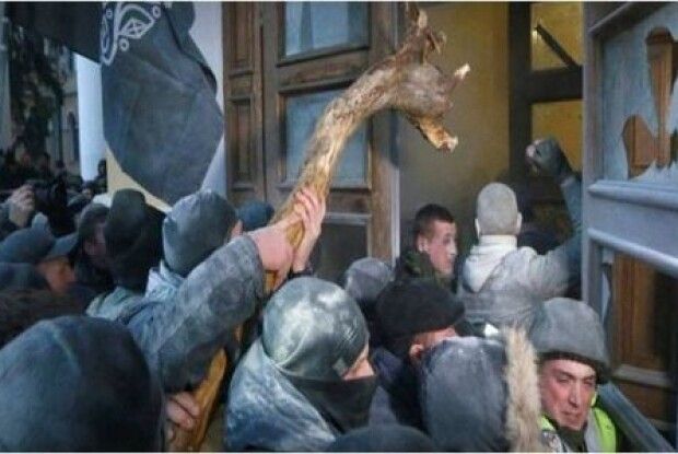 Саакашвілі: «Рух нових сил» повністю відмежовується від штурму Жовтневого палацу»