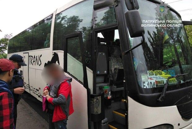 Водія автобуса «Біла Церква–Свіноустьє» оштрафували в Луцьку