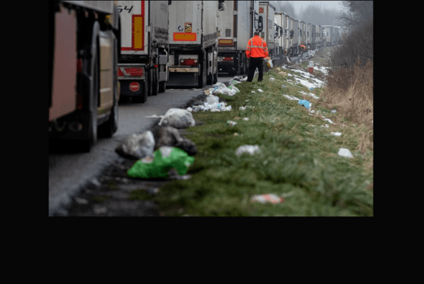 Поляки завтра знову заблокують пункт пропуску з Волинню