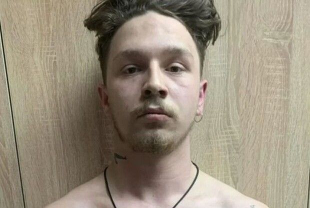 У білорусі силовики хочуть «почистити тіло» чоловіка, у якого помітили татуювання з тризубом
