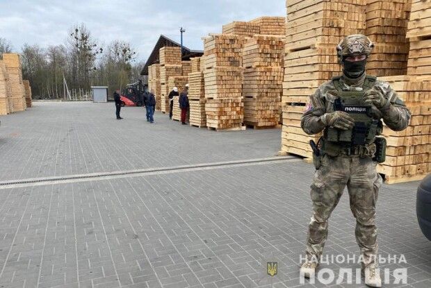 У Ковельському районі накрили деревообробне підприємство, яке сплавляло в Європу волинські ліси