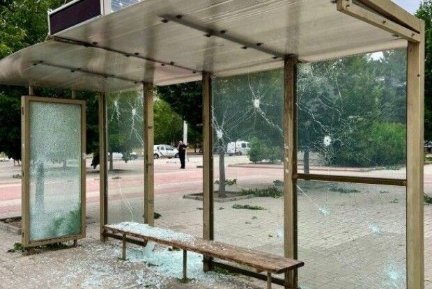 Кількість жертв обстрілу зупинки у Миколаєві зросла до семи 