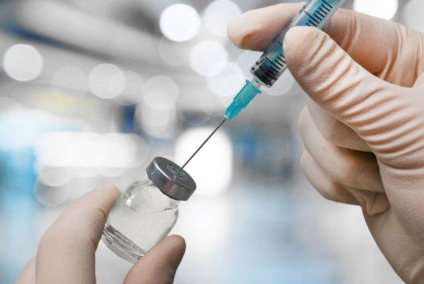 Польським працедавцям пропонують вакцинувати українців–заробітчан