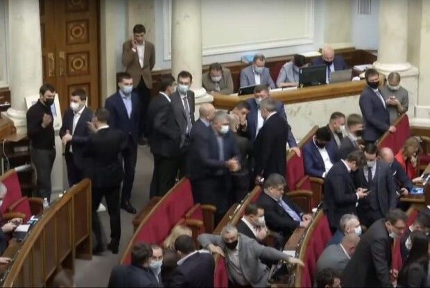 Нова коаліція: «Батьківщина» разом із «слугами» й ОПЗЖ підтримала людину Деркача на міністра енергетики