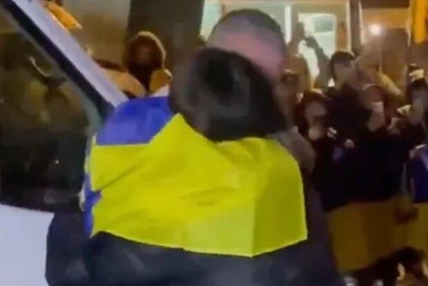 Волиняни зустріли Героя, який повернувся з полону