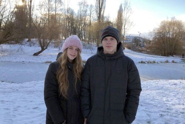 За два ЗНО на 200 балів Олена Костюк заробила 100 тисяч гривень!