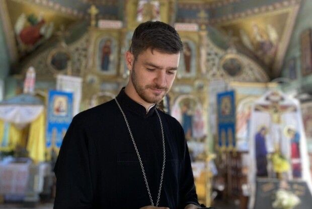 На Тернопільщині 27-річний священник створив мобільний навігатор для душі